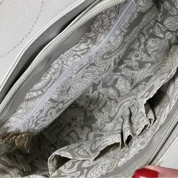 New cute purse. - Picture 5 of 5